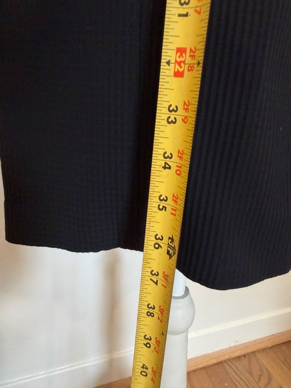 Brooks Brothers Black Tailored Sheath Dress | Knee Length | Worn Once | Sz 4 - Picture 11 of 15